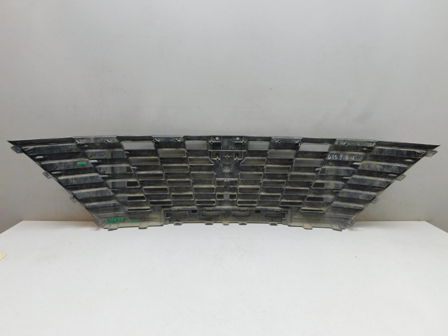 Решетка радиатора