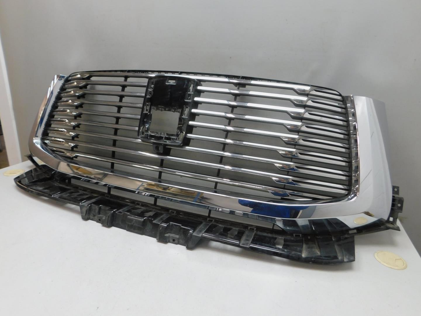 Решетка радиатора