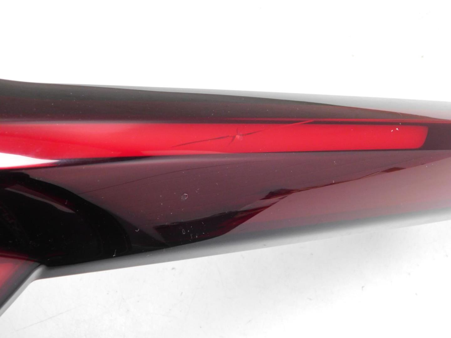 Фонарь задний внутренний левый