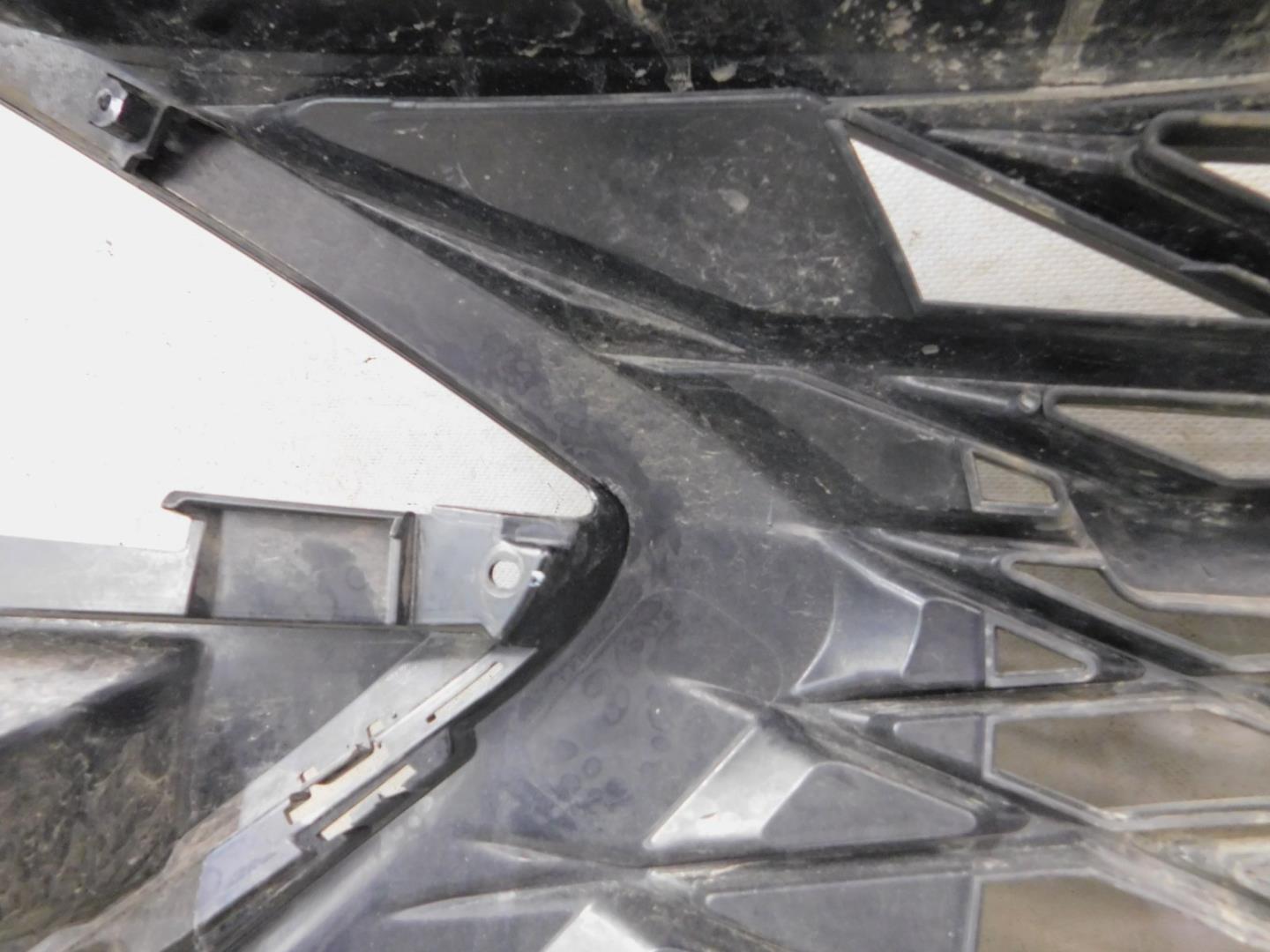 Решетка радиатора