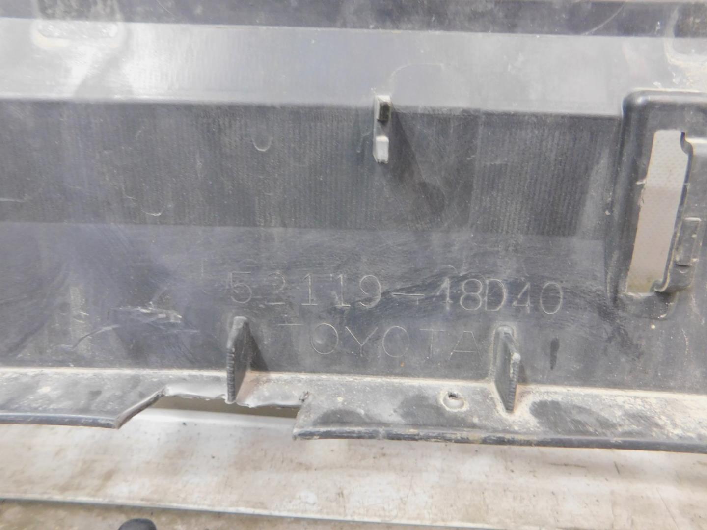 Бампер передний