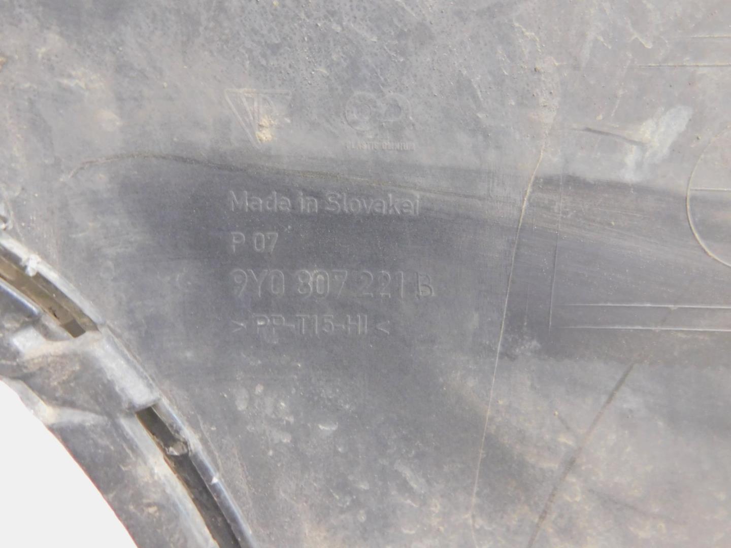 Бампер передний