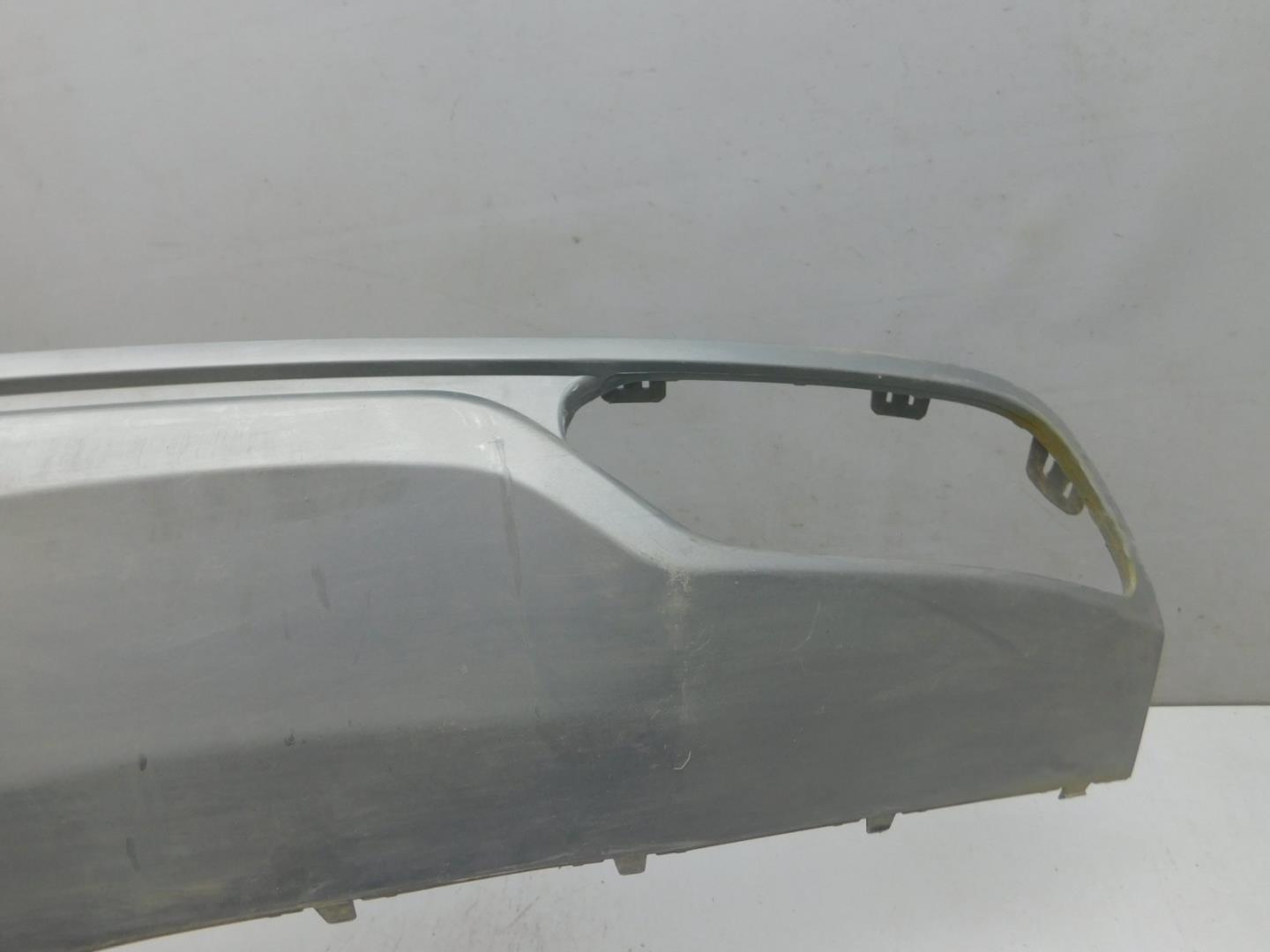 Накладка заднего бампера