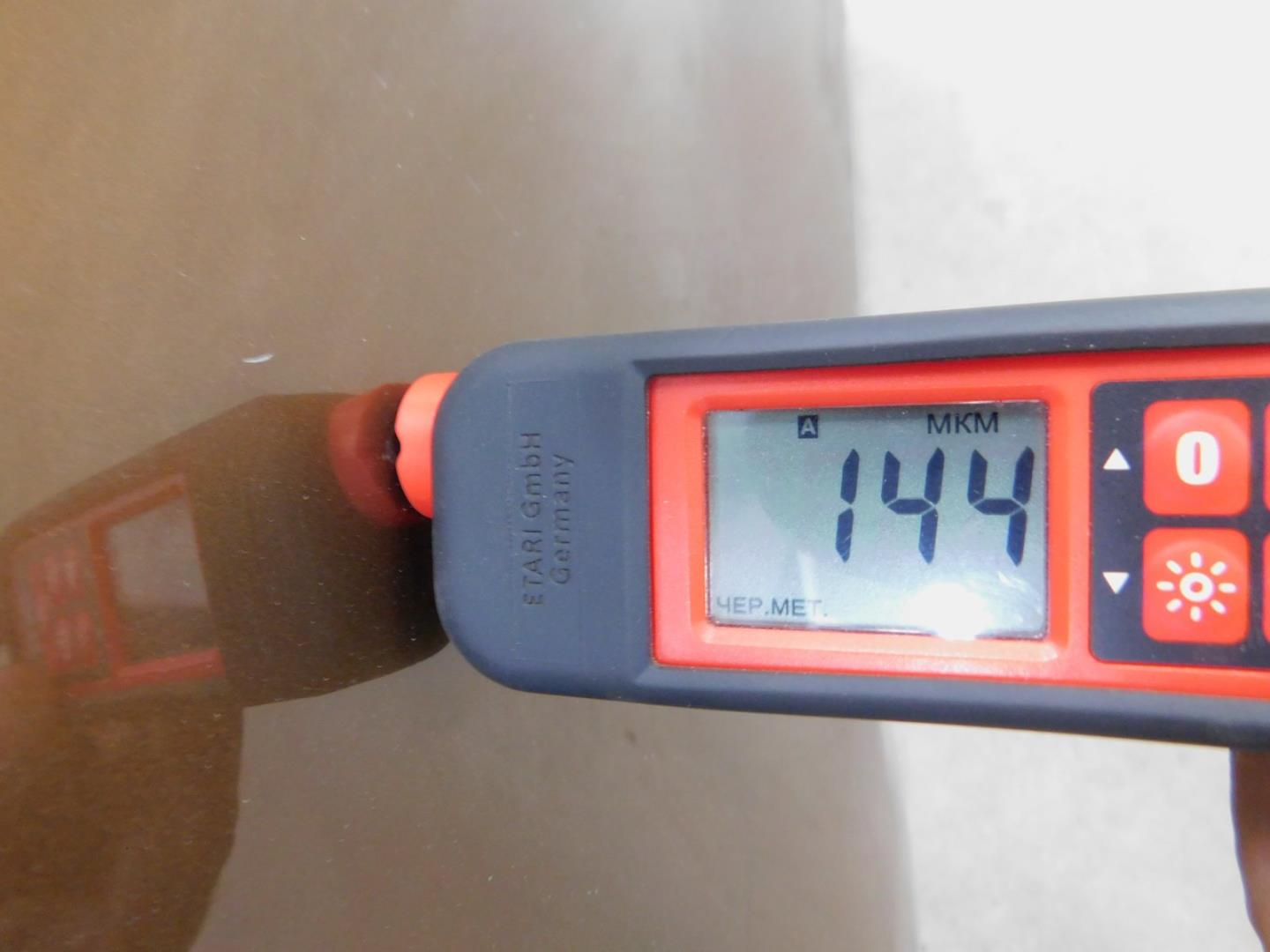 Дверь задняя правая