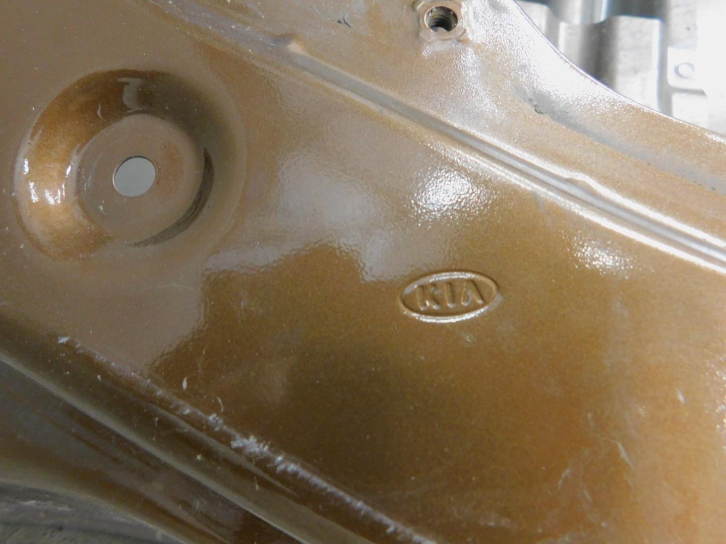 Дверь задняя правая