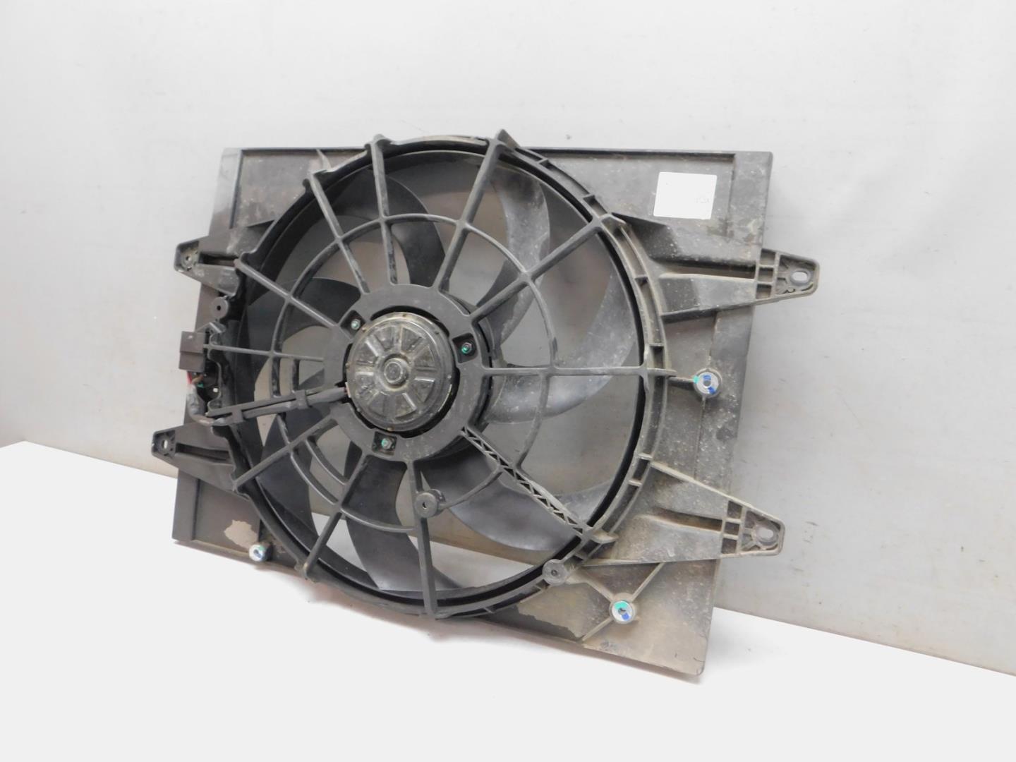 Диффузор вентилятора