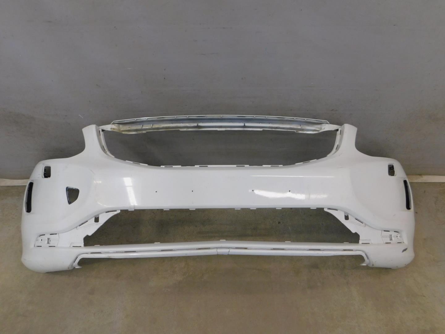 Бампер передний