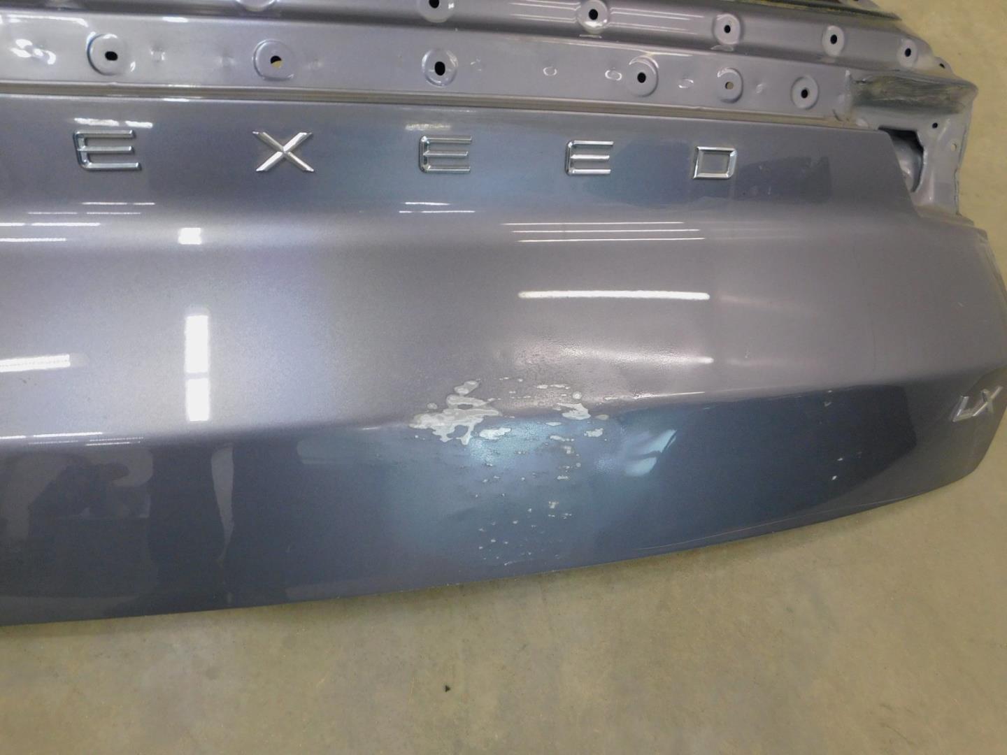 Дверь багажника