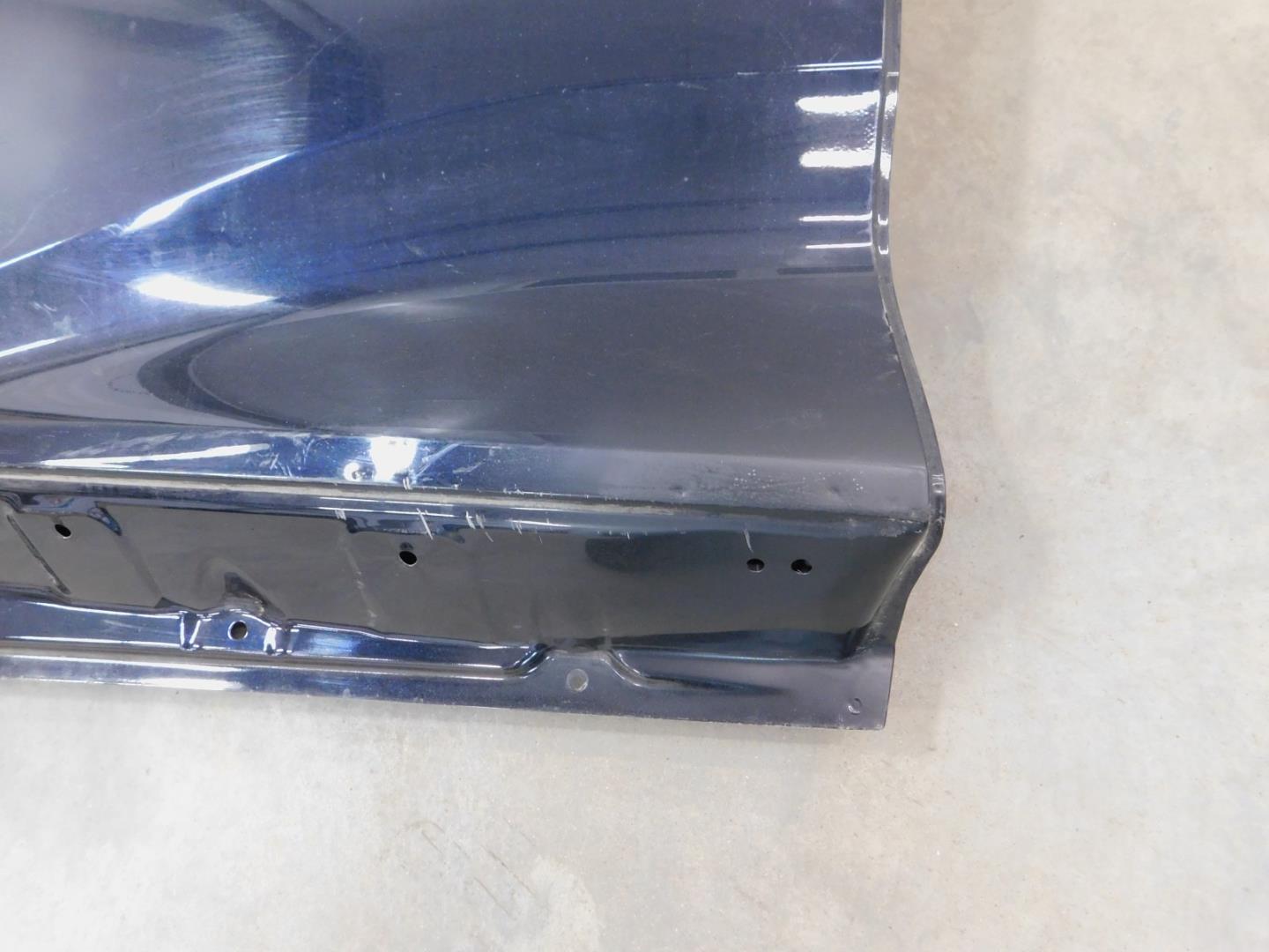 Дверь задняя правая