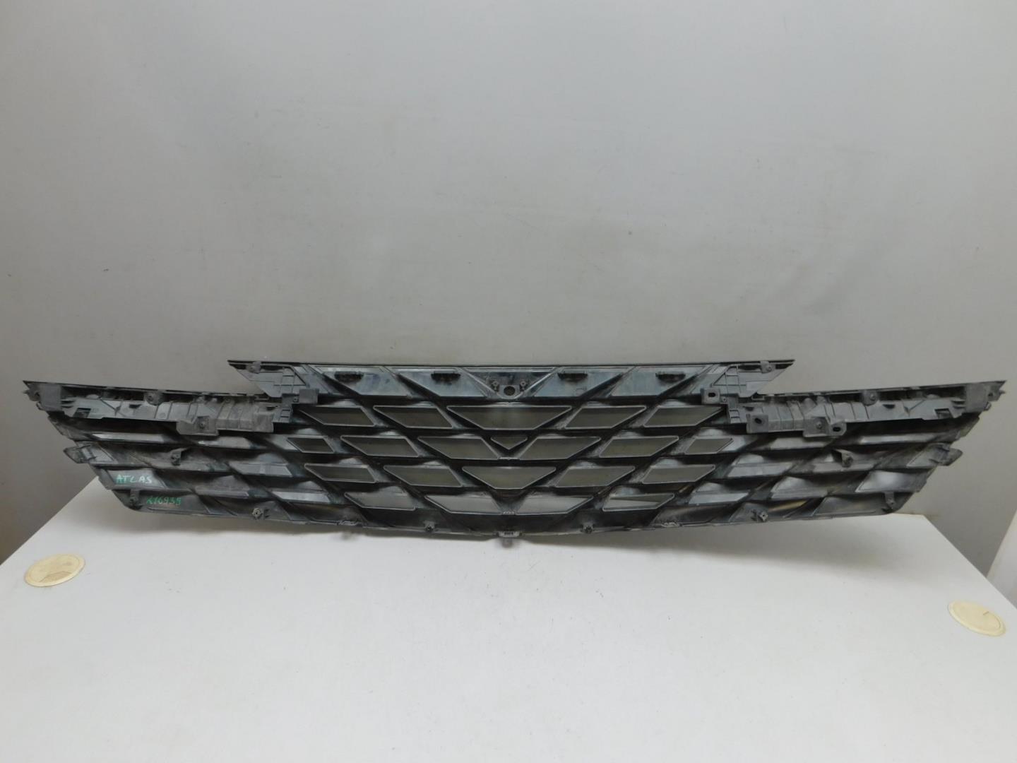 Решетка радиатора