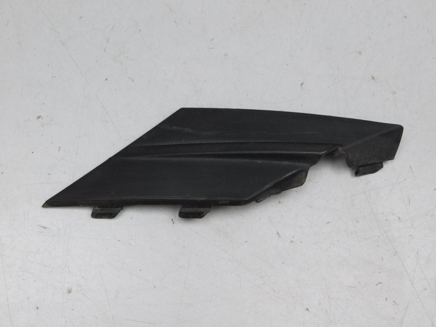 Заглушка бампера