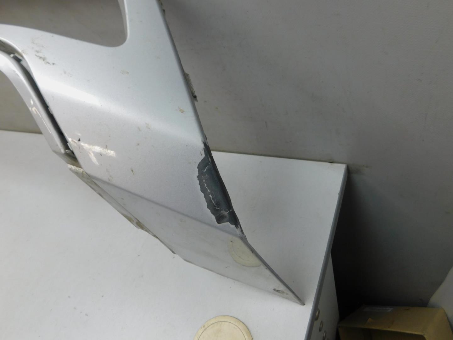 Накладка переднего бампера