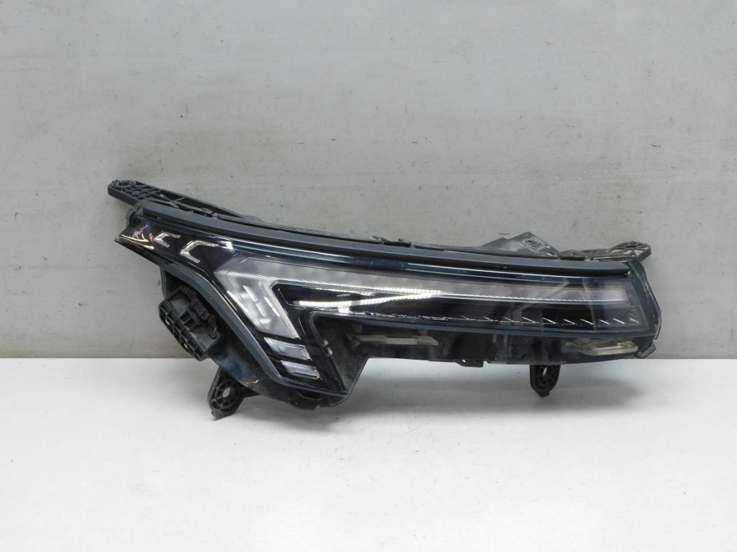 Габарит передний правый