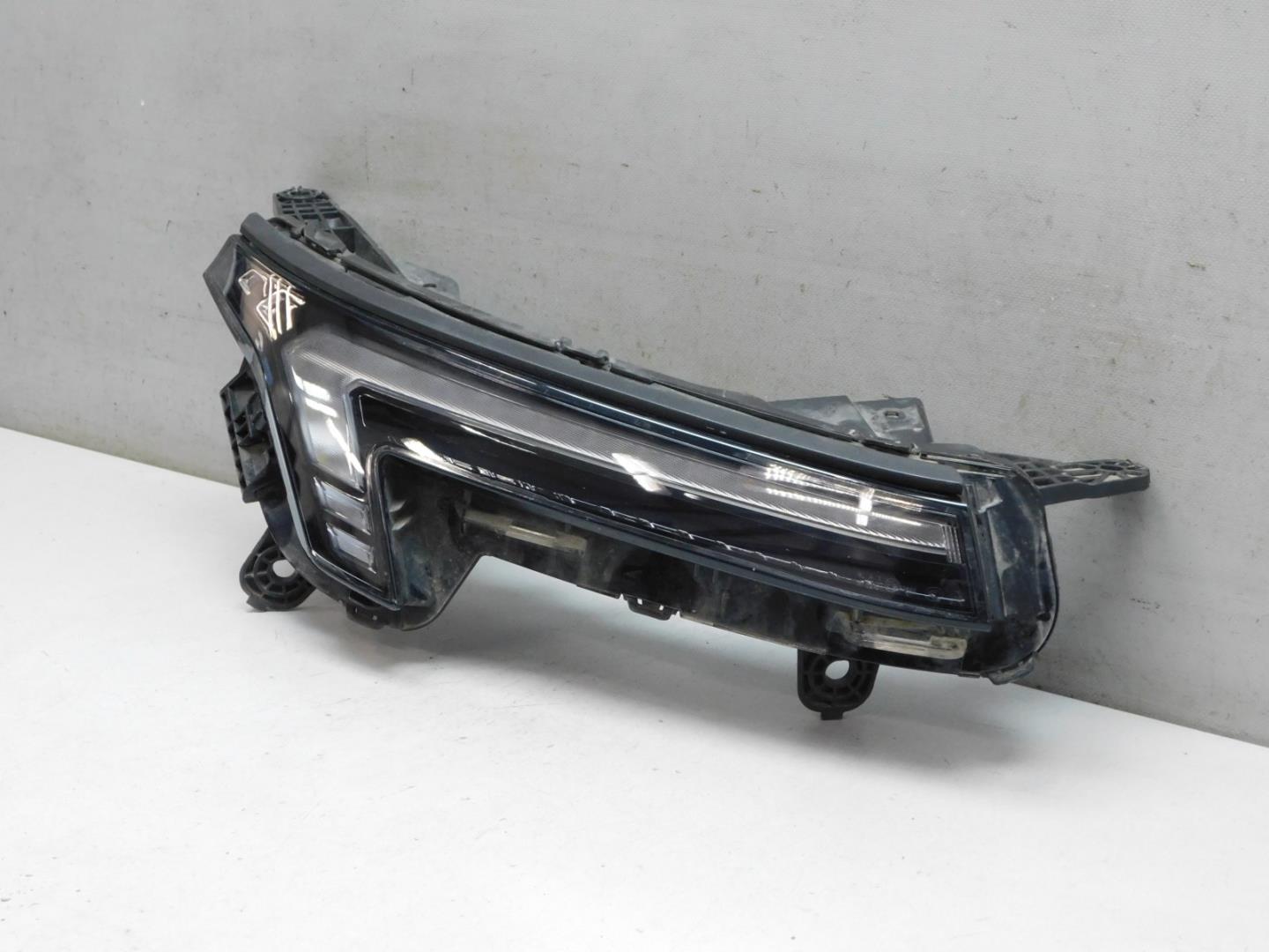 Габарит передний правый