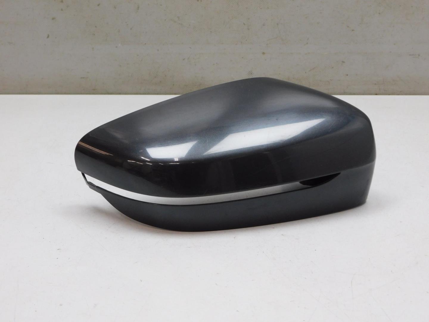 Накладка зеркала правого