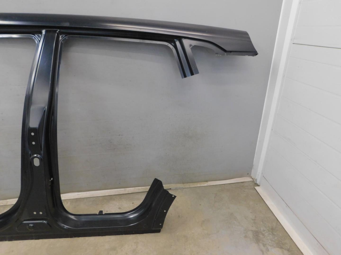 Кузовной элемент