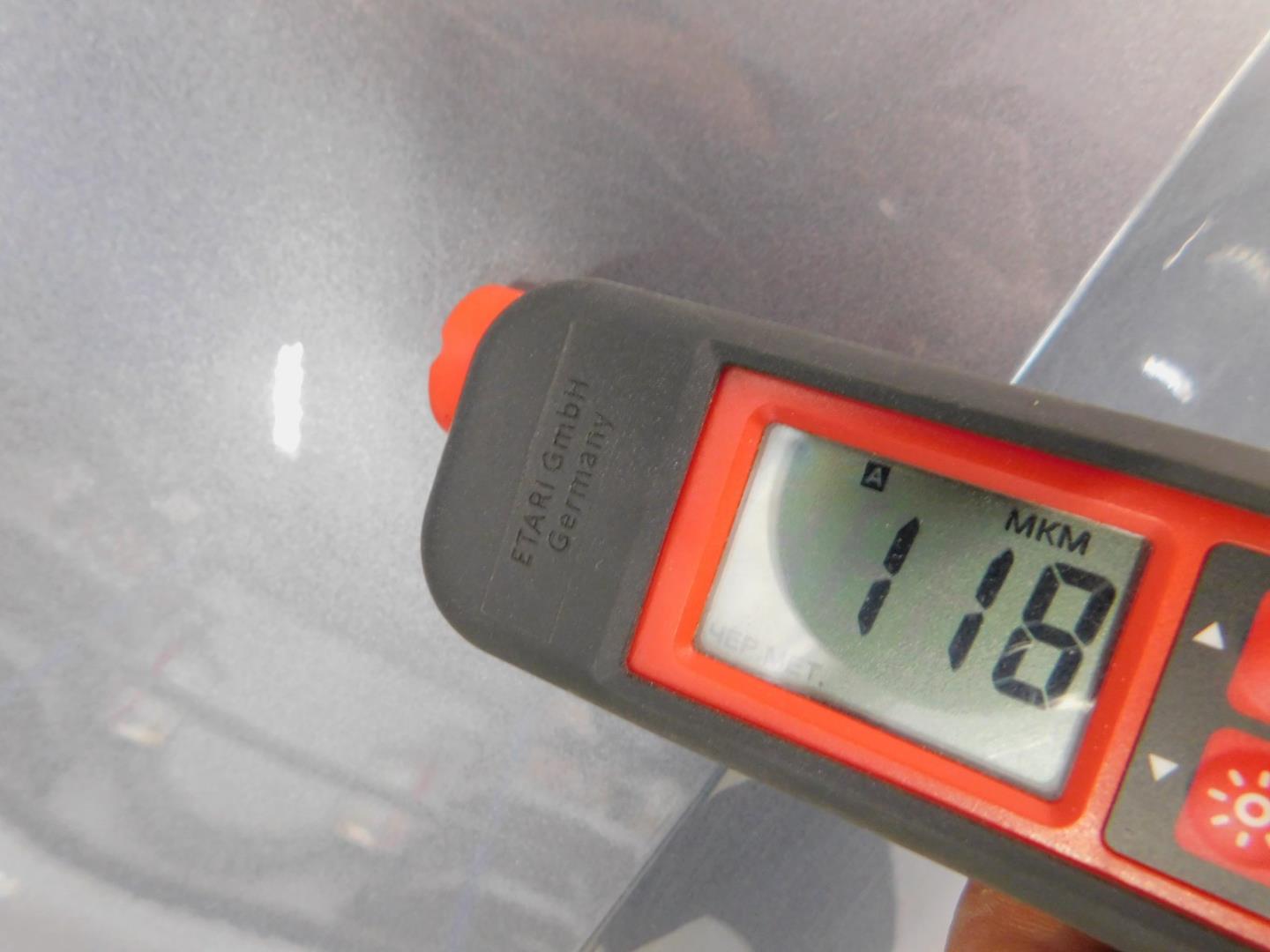 Крыло переднее левое