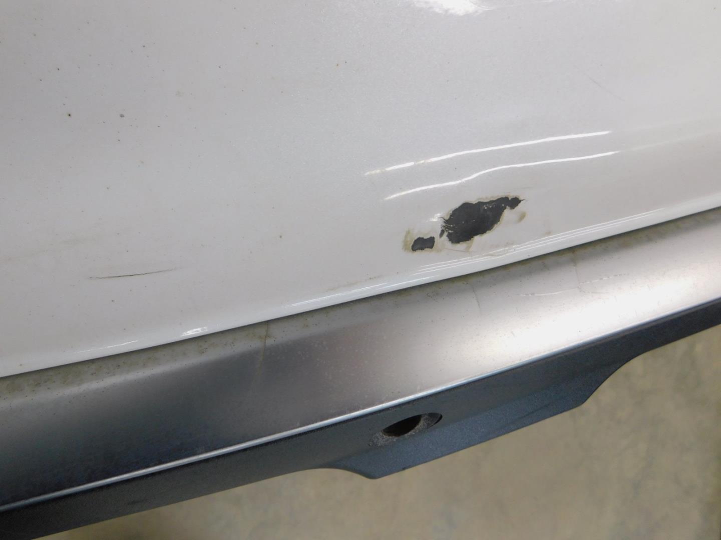 Бампер задний