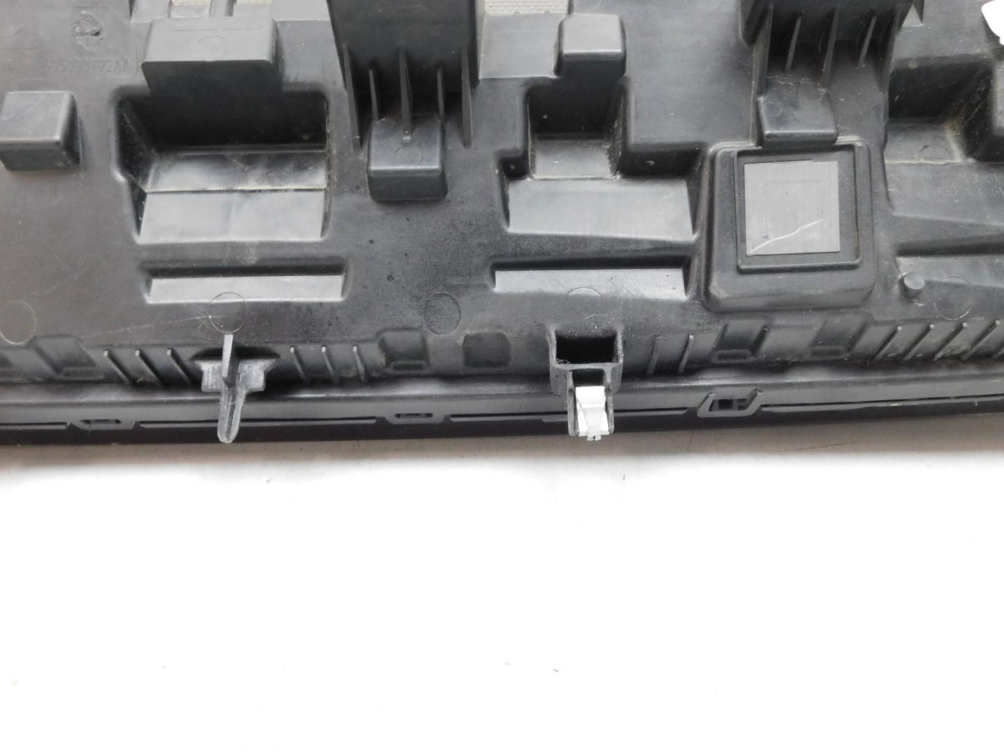 Фара дневного света (ходовые огни)