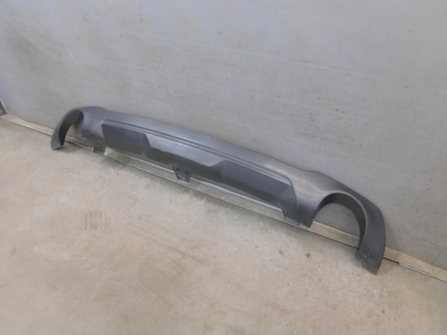 Накладка заднего бампера