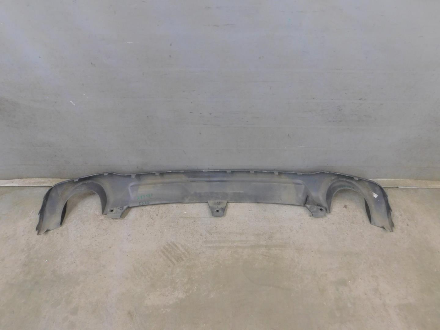 Накладка заднего бампера