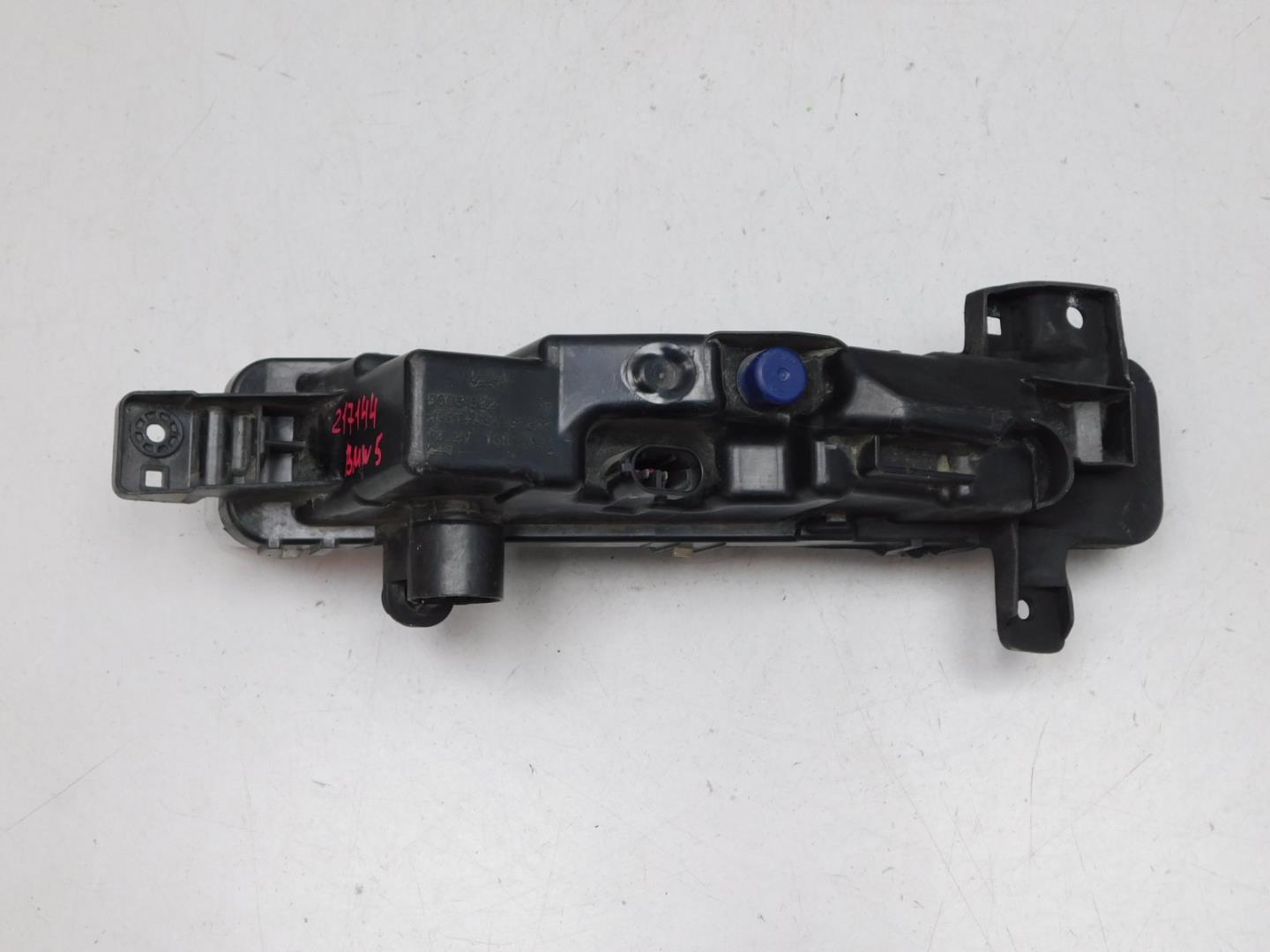 Фара противотуманная правая