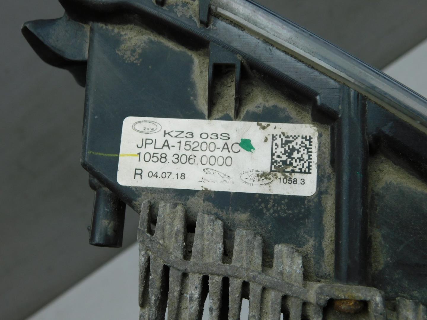 Фара противотуманная правая