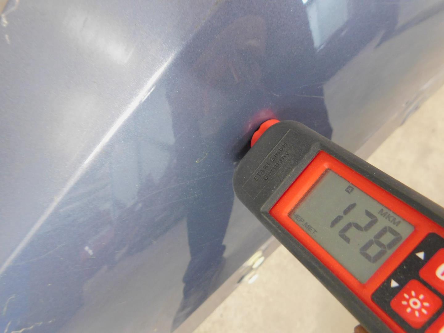 Крыло переднее левое