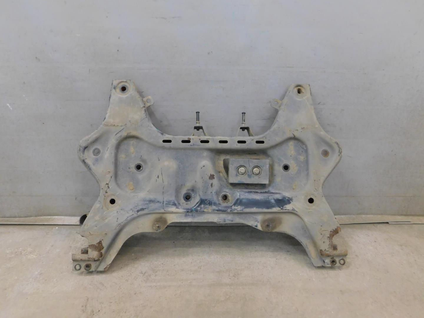 Балка подмоторная