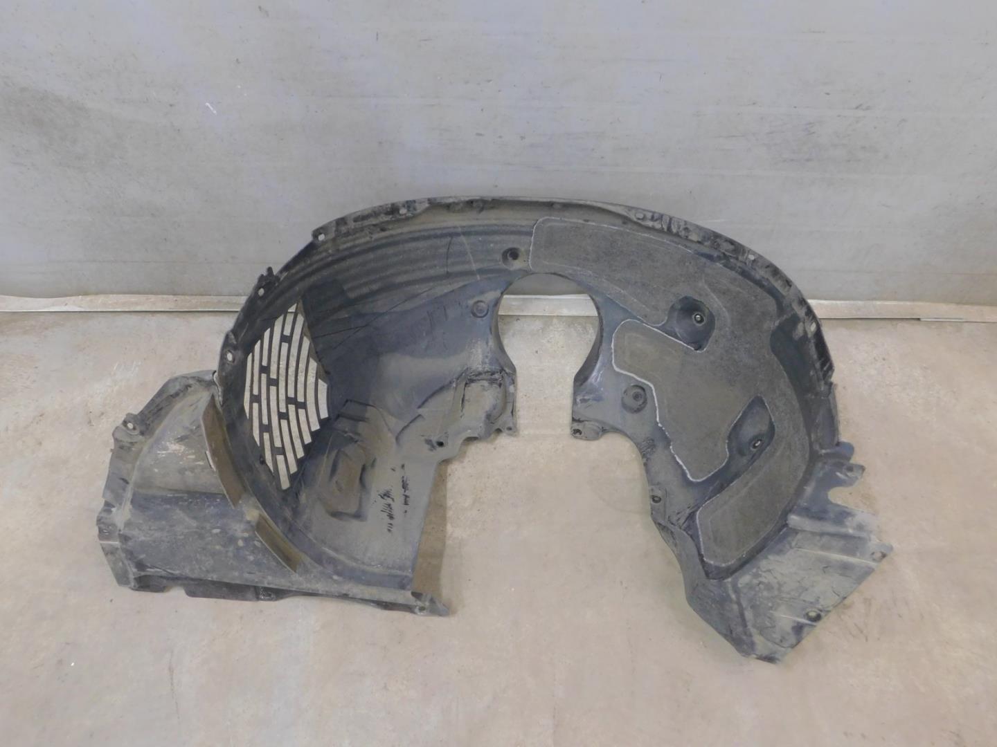 Локер передний левый