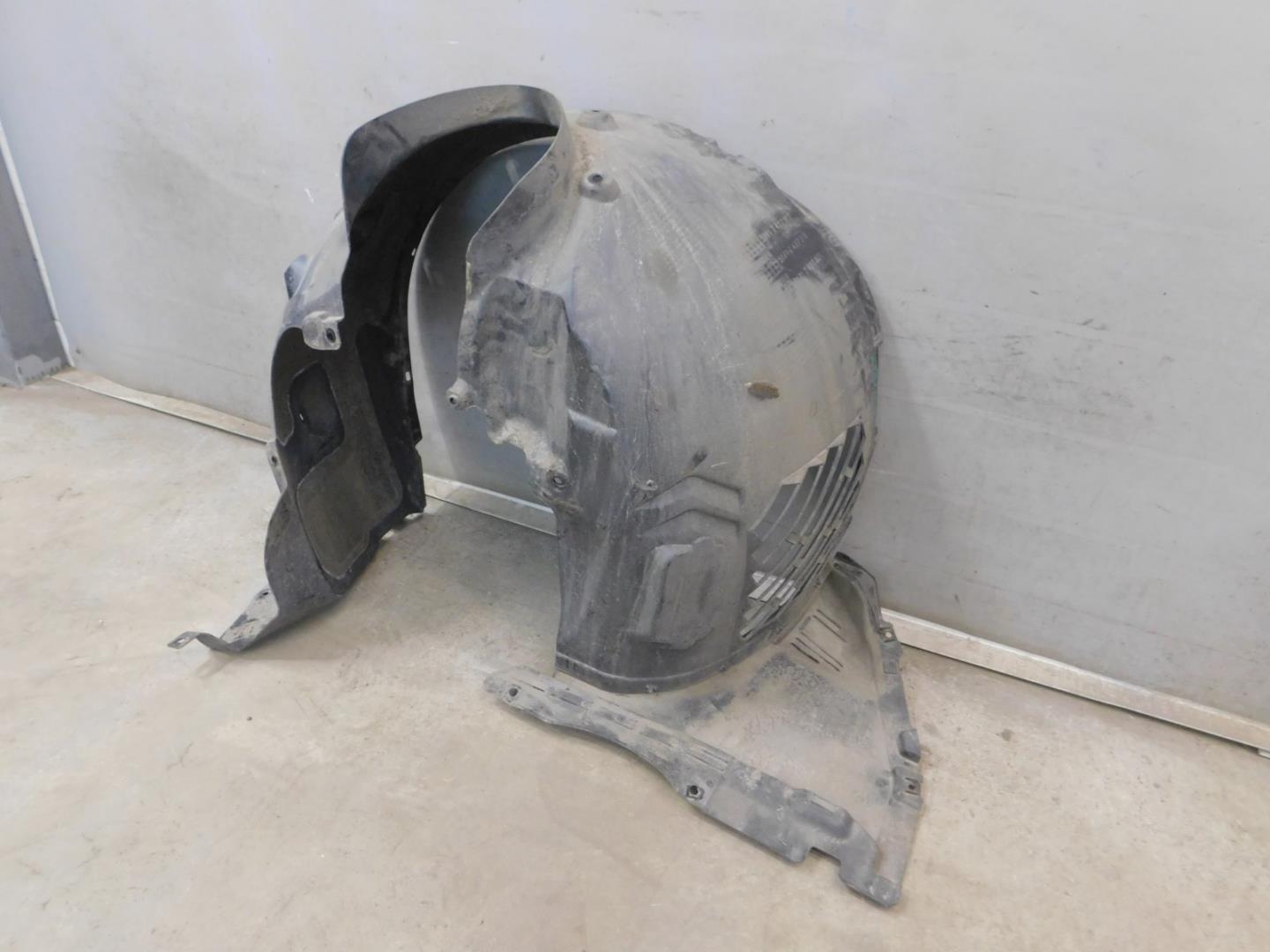 Локер передний левый