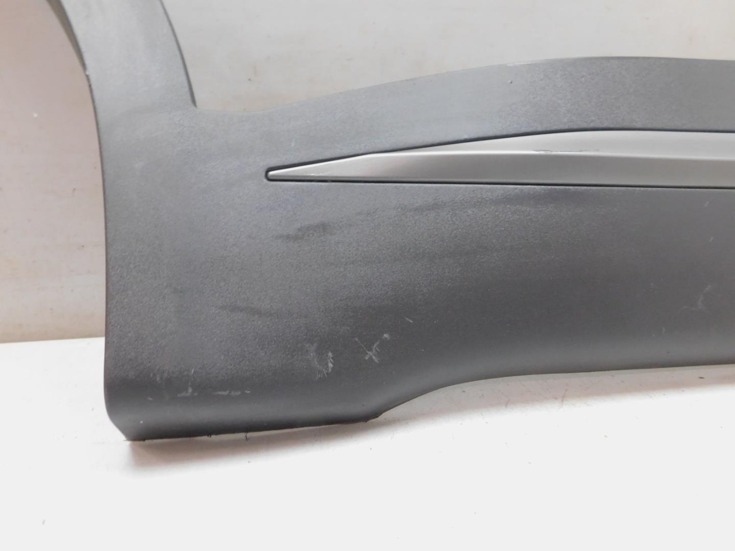 Накладка двери задней правой