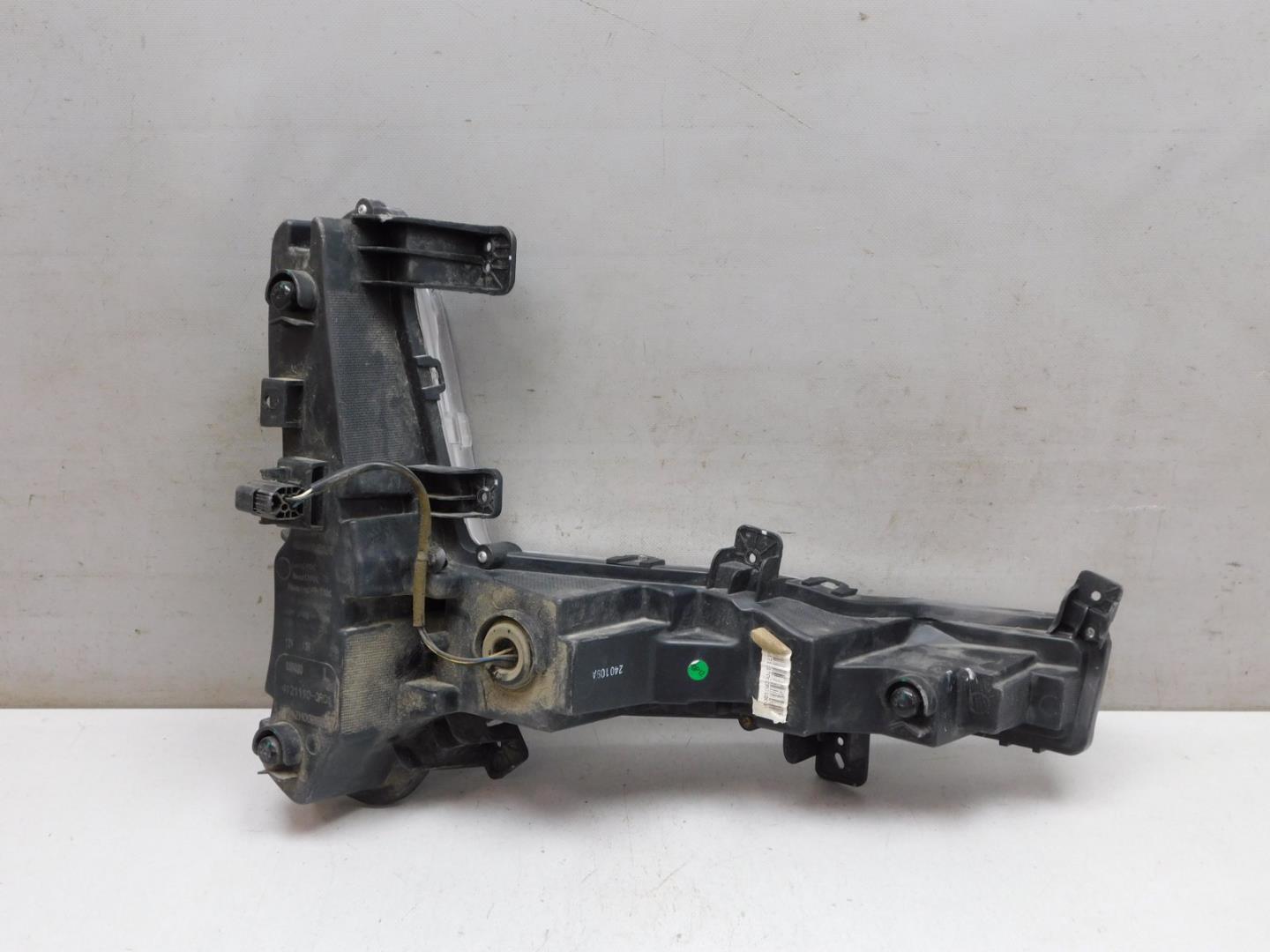 Габарит передний левый