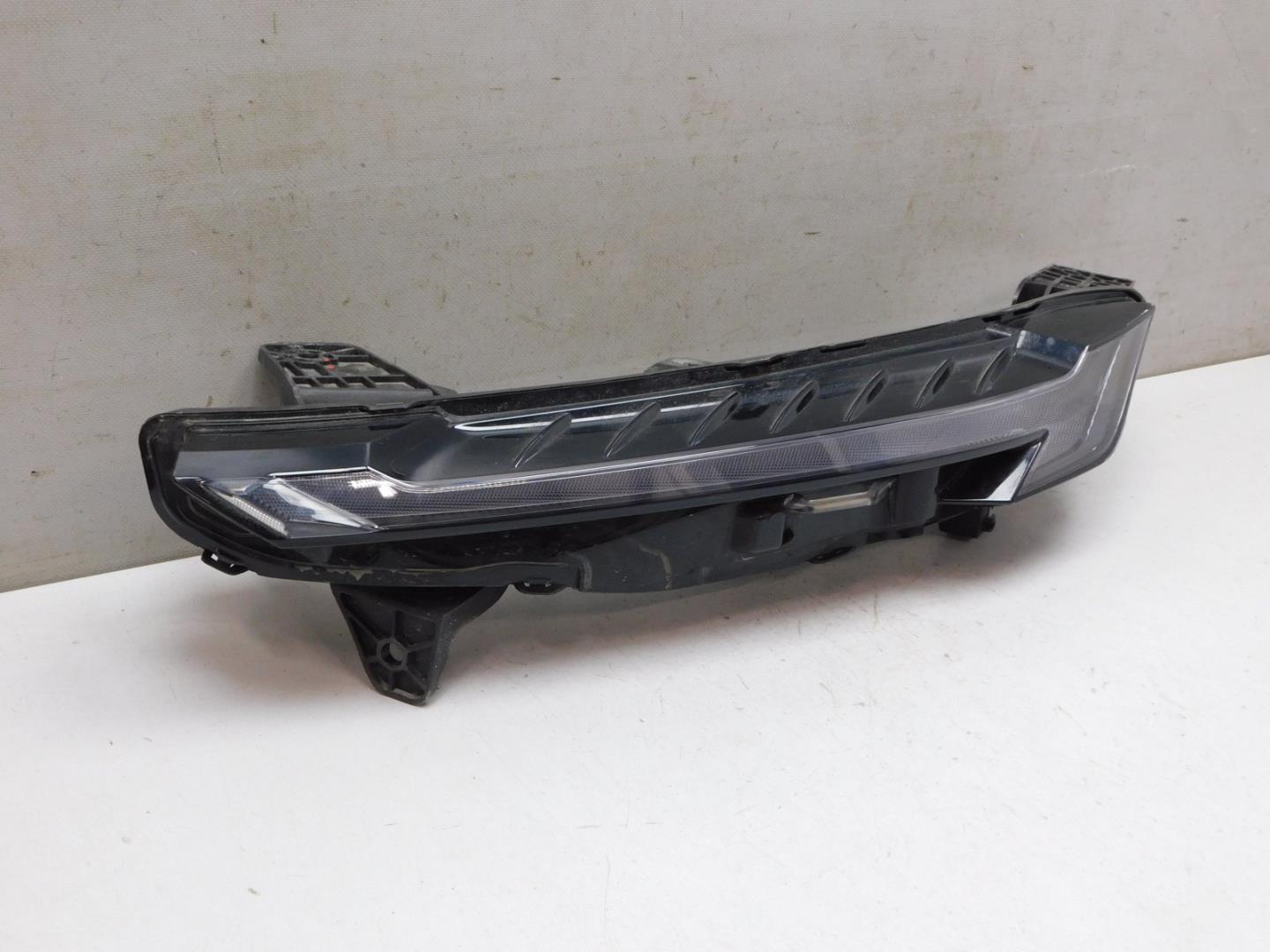 Габарит передний левый