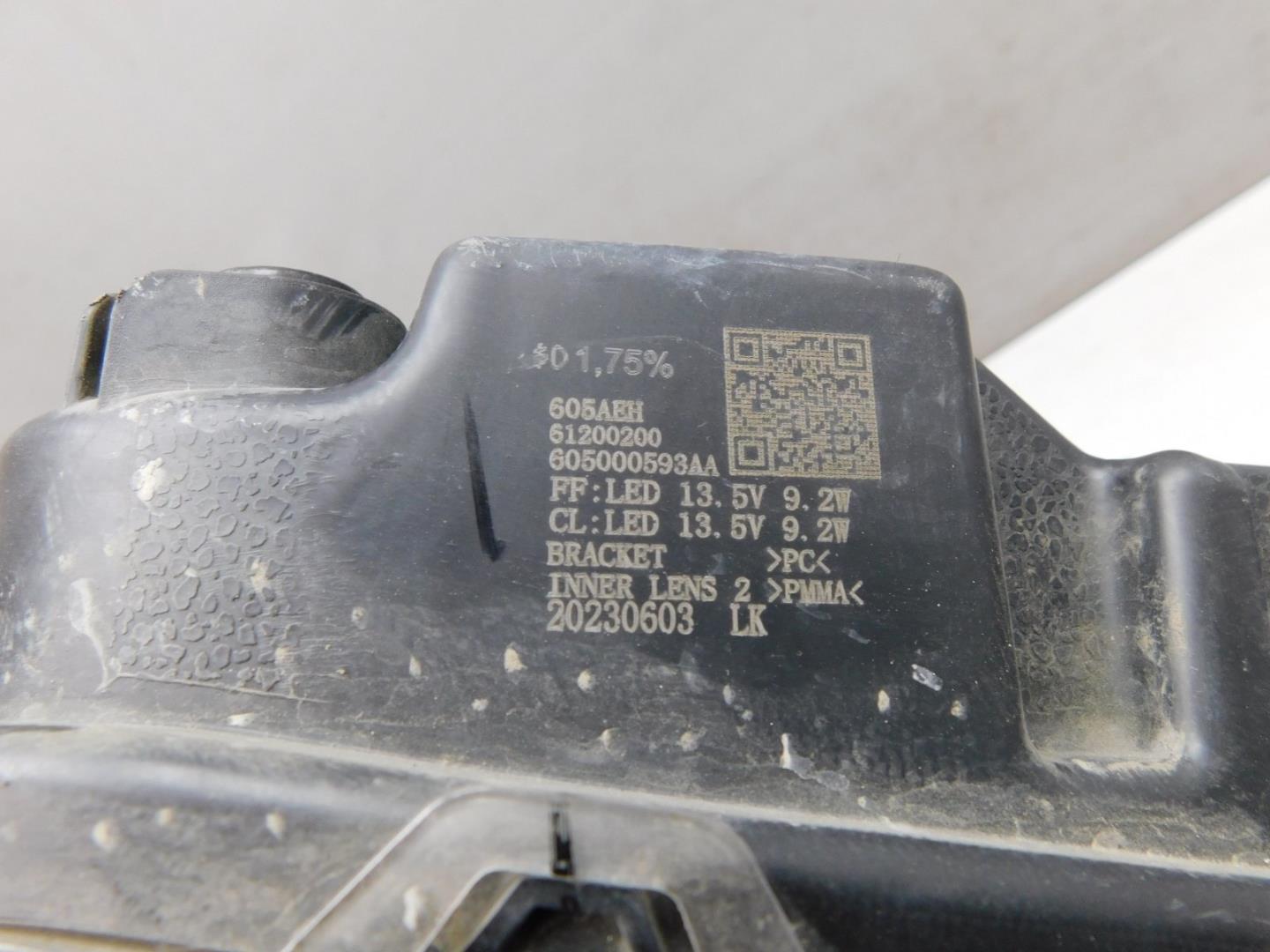 Габарит передний правый