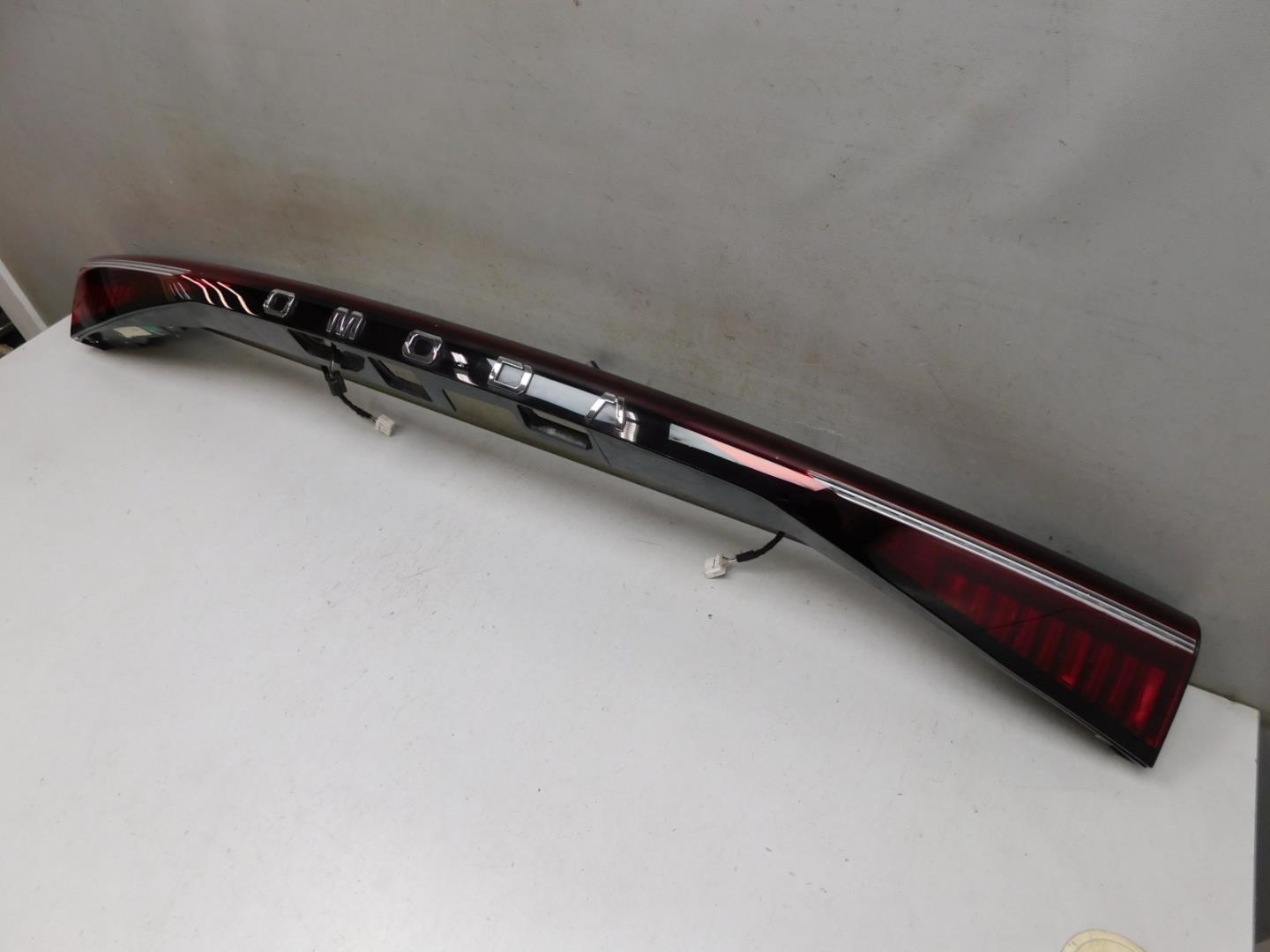 Фонарь задний