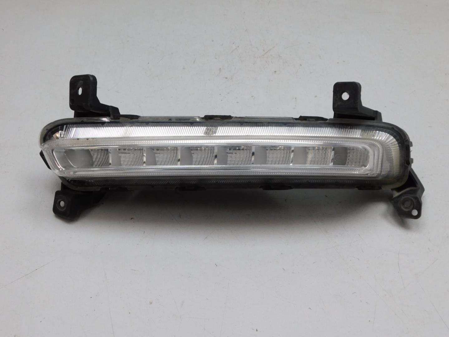 Габарит передний левый для Mohave (HM / HM2) 2009>