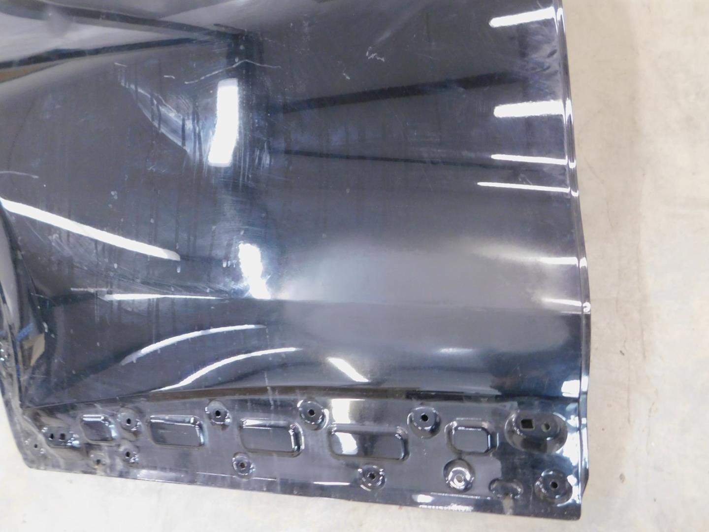 Дверь задняя правая