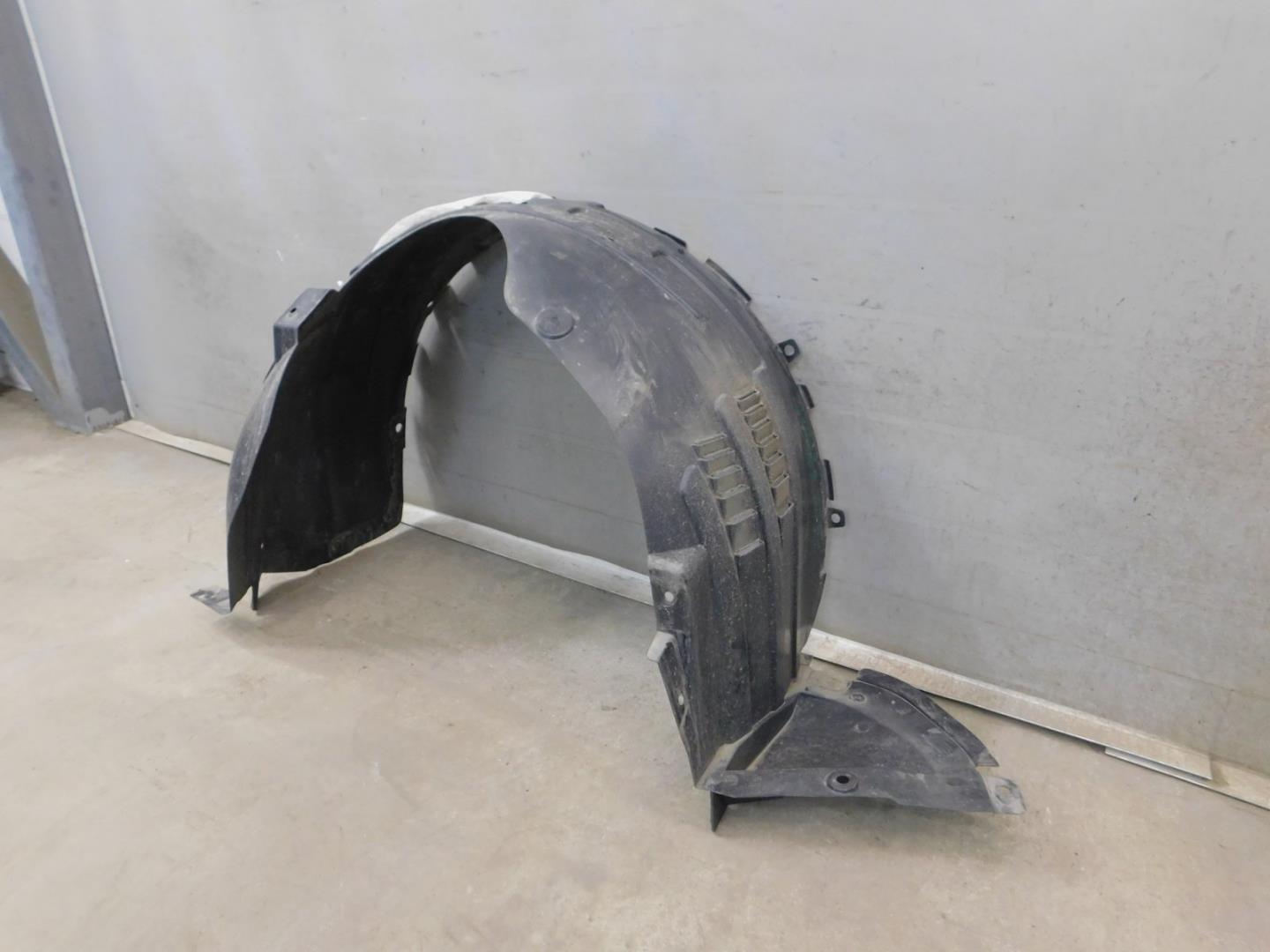 Локер передний левый