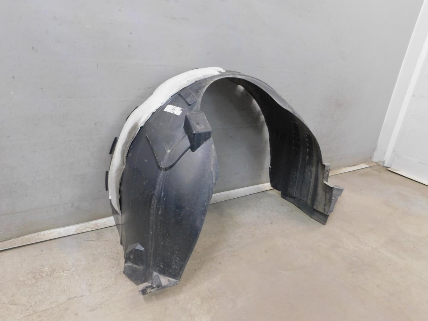 Локер передний левый