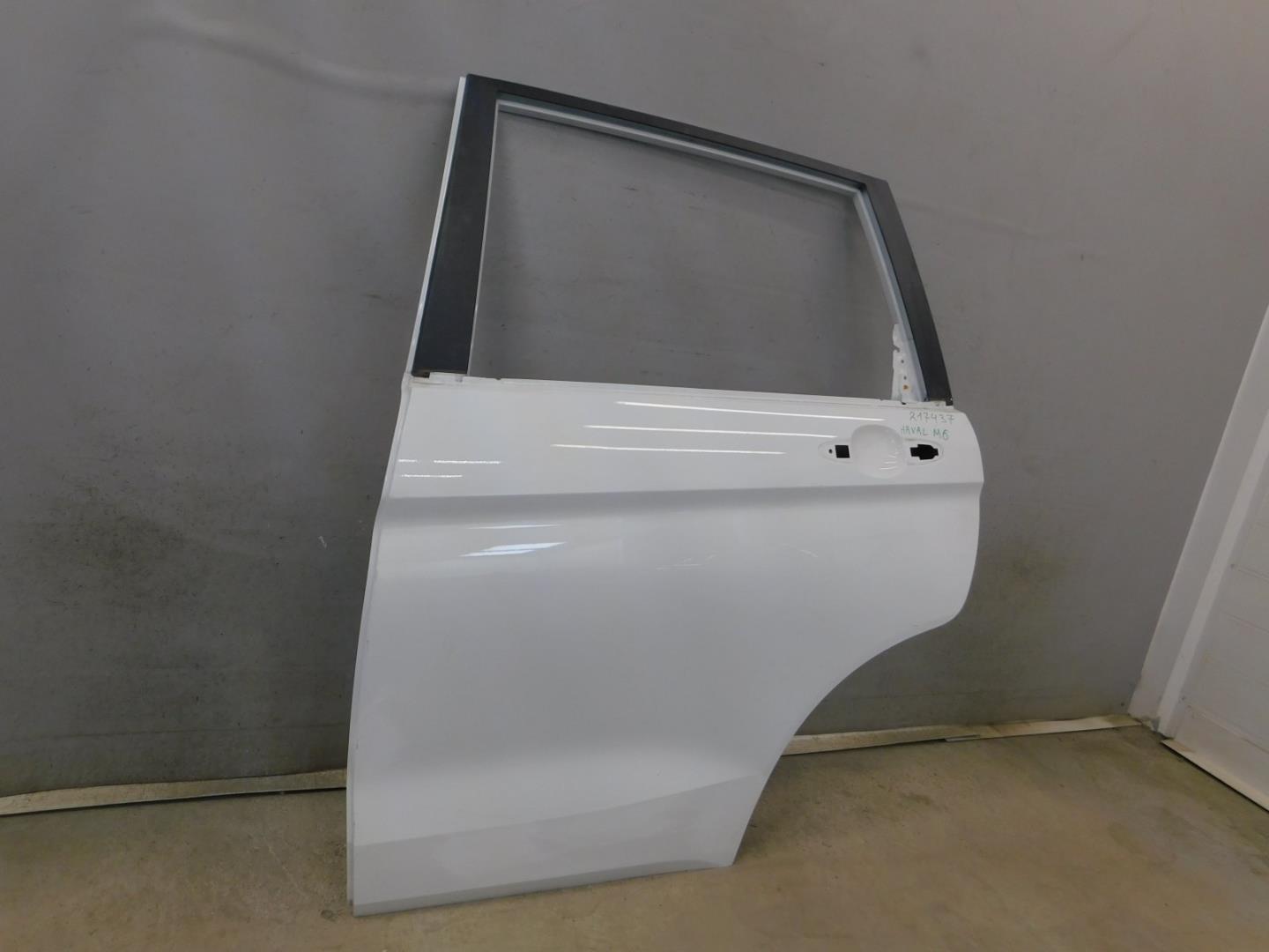 Дверь задняя левая