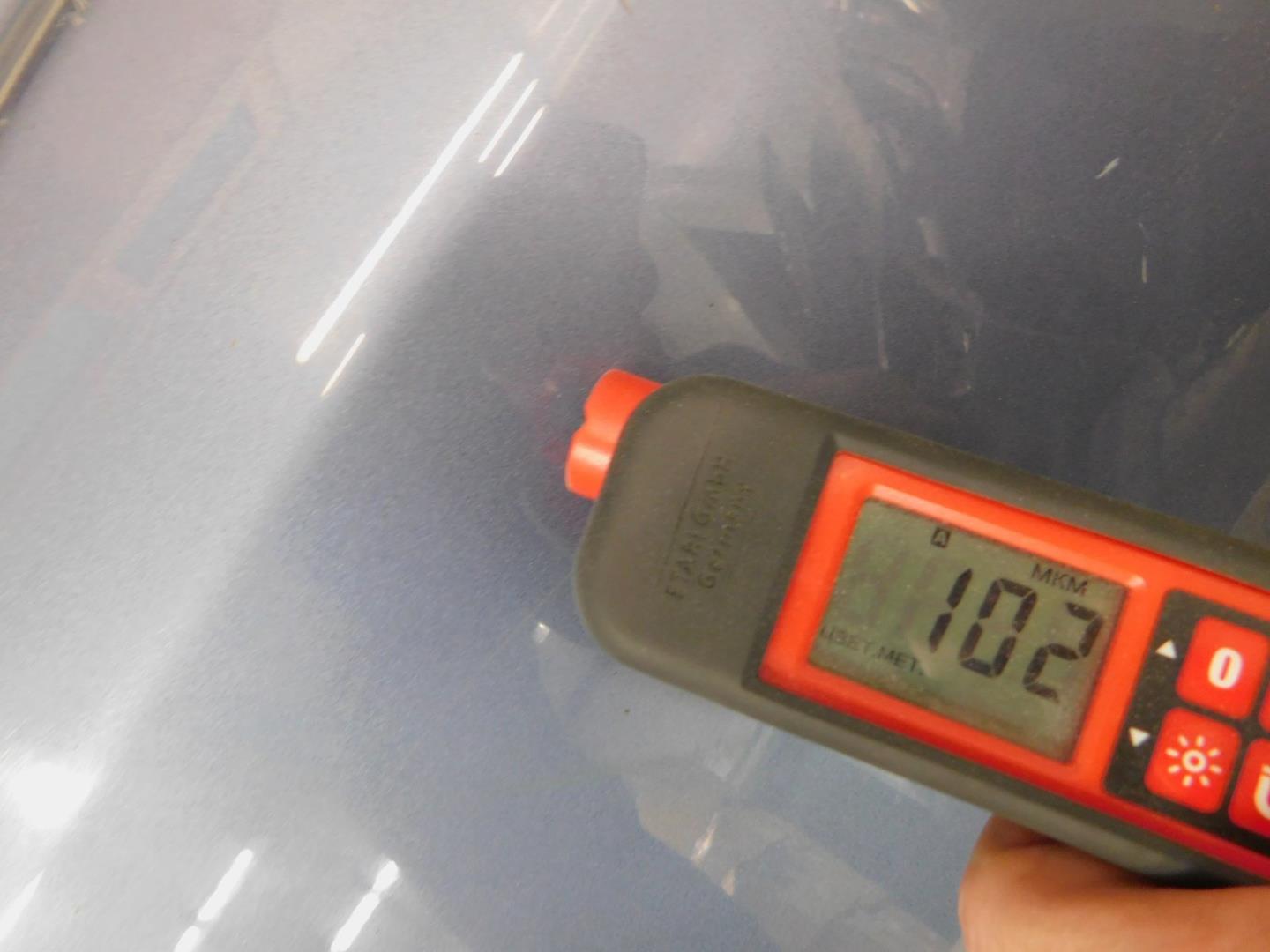 Дверь багажника