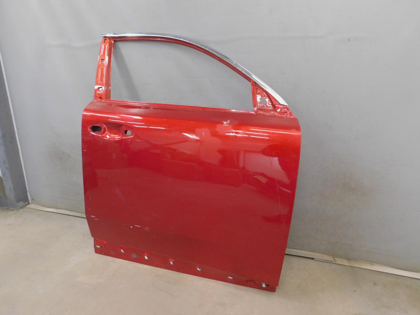 Дверь передняя правая