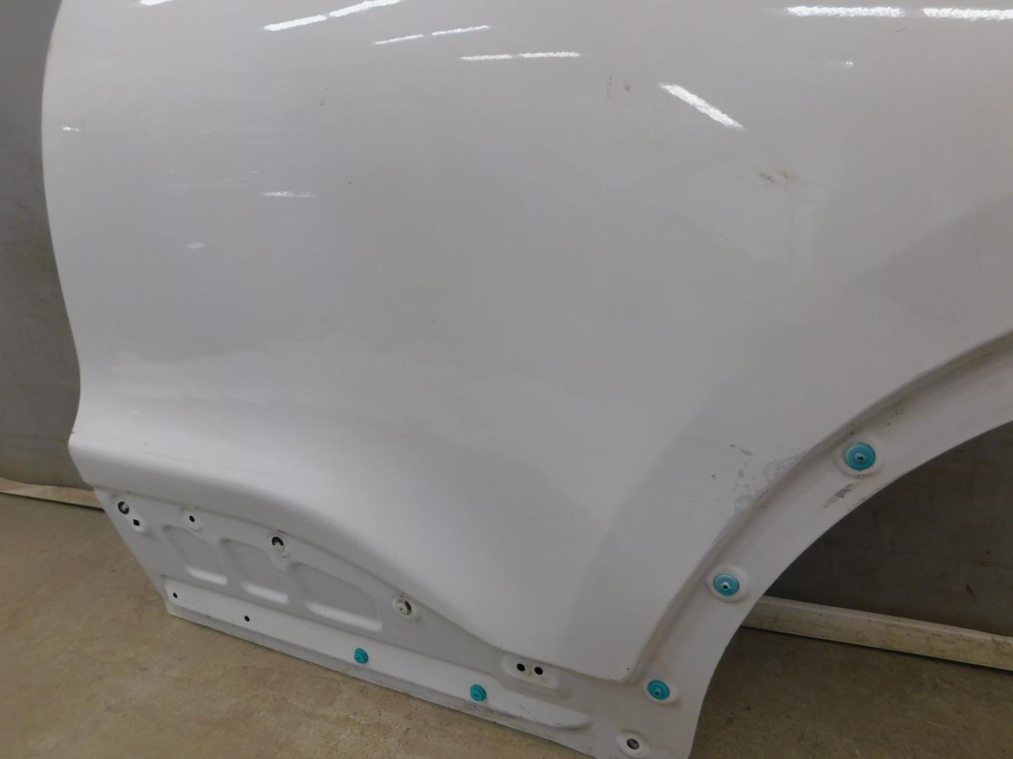 Дверь задняя левая