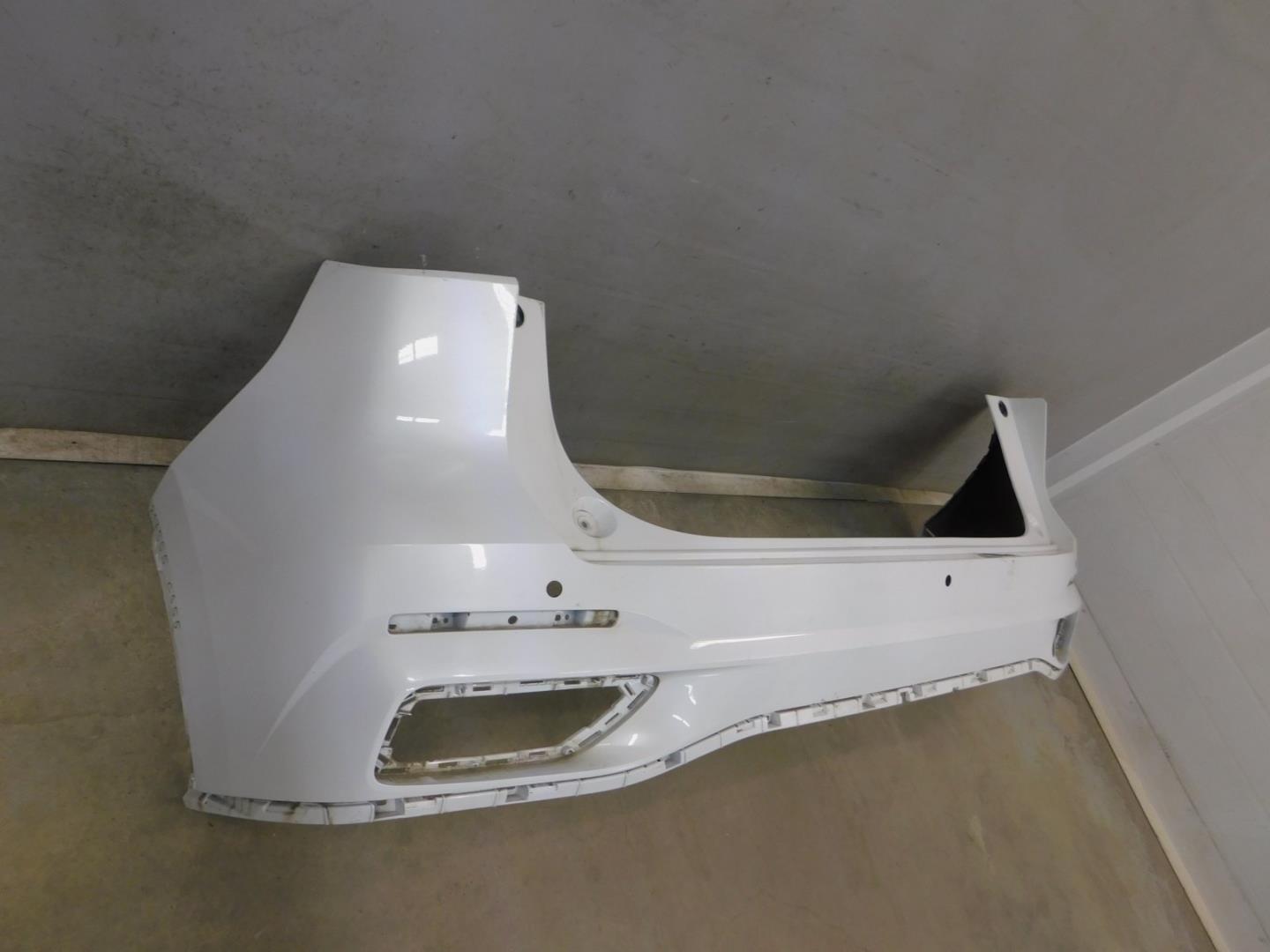 Бампер задний