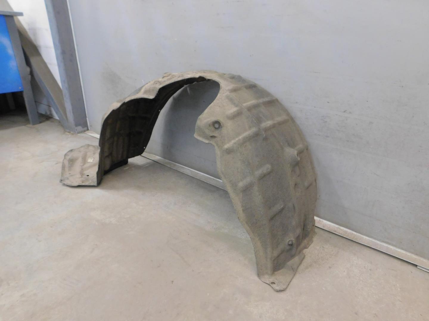 Локер передний правый