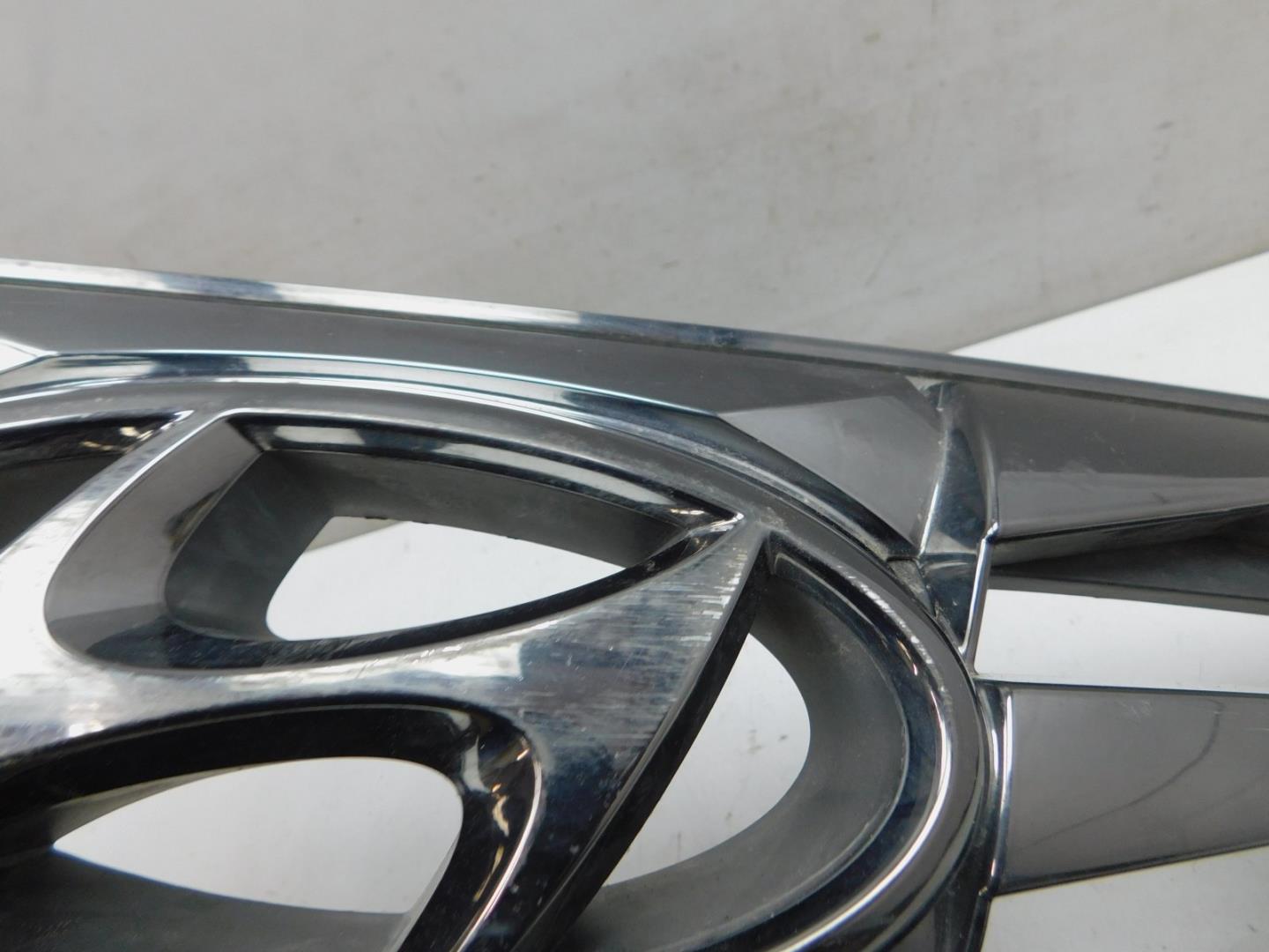 Решетка радиатора