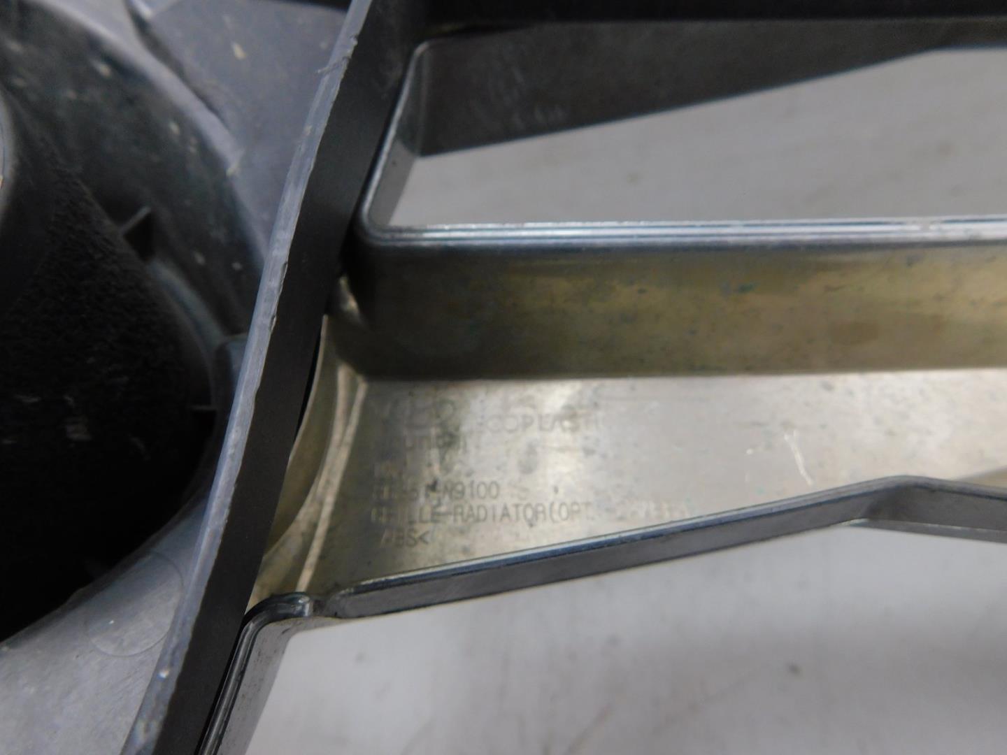 Решетка радиатора