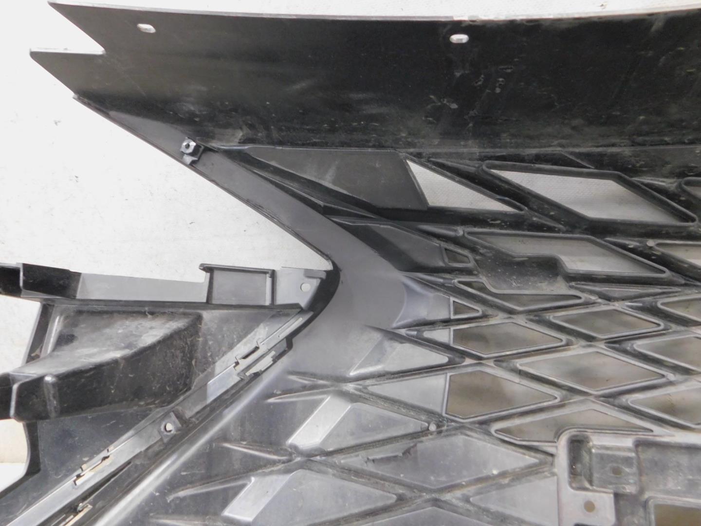 Решетка радиатора