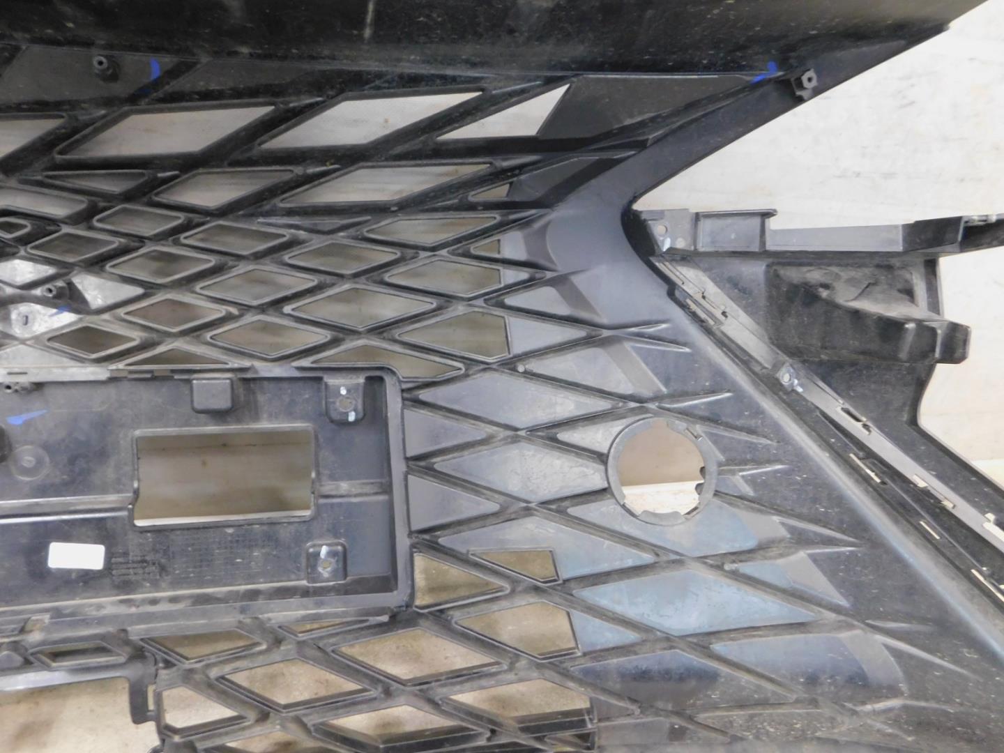 Решетка радиатора